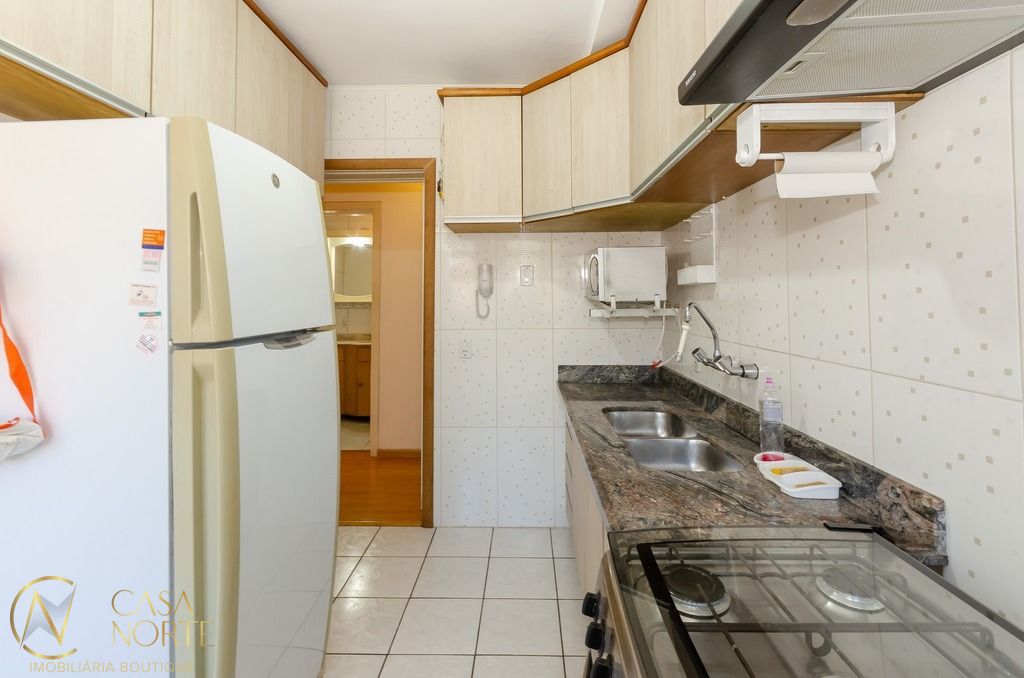 Apartamento à venda com 2 quartos, 66m², 1 suíte, 1 vaga, Ângelo Crivellaro no bairro Jardim do Salso em Porto Alegre