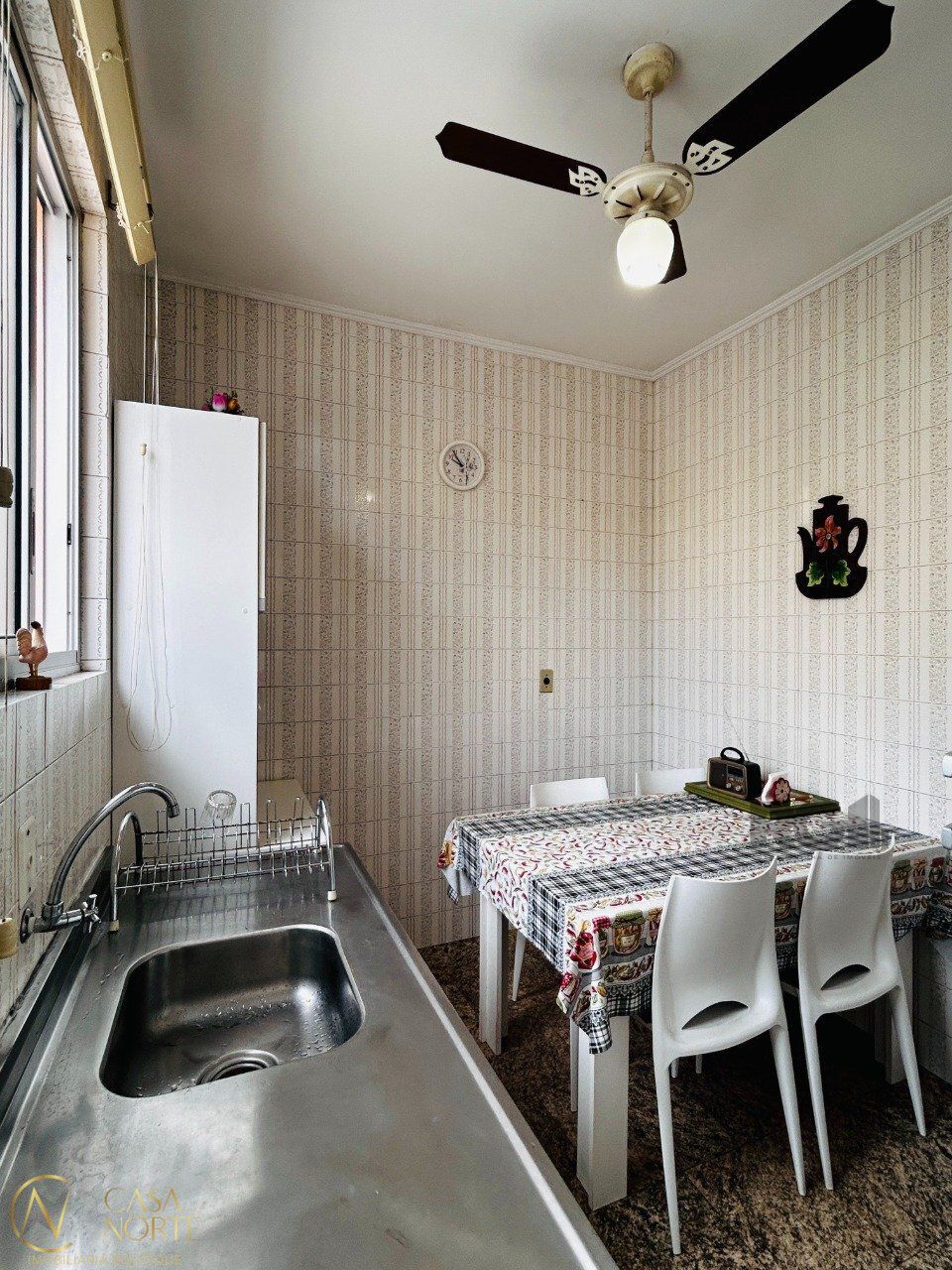 Apartamento à venda com 2 quartos, 76m², Duque de Caxias no bairro Centro Histórico em Porto Alegre