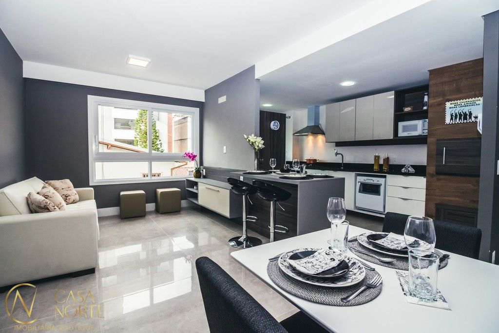 Apartamento à venda com 2 quartos, 67m², 1 suíte, 1 vaga, Monsenhor Veras no bairro Santana em Porto Alegre