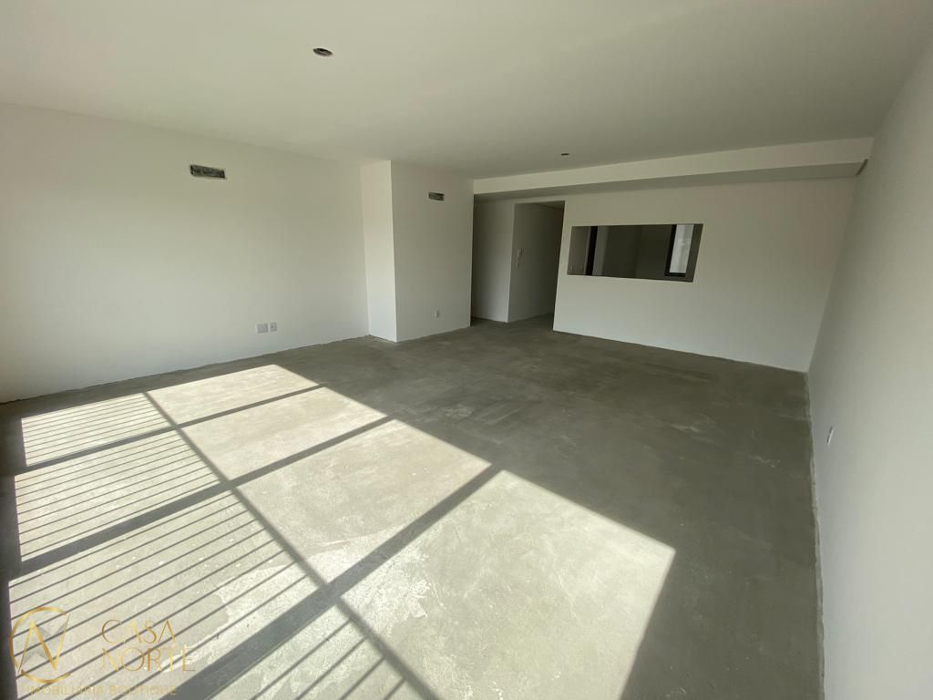 Apartamento à venda com 3 quartos, 123m², 1 suíte, 2 vagas, Miracema no bairro Chácara das Pedras em Porto Alegre