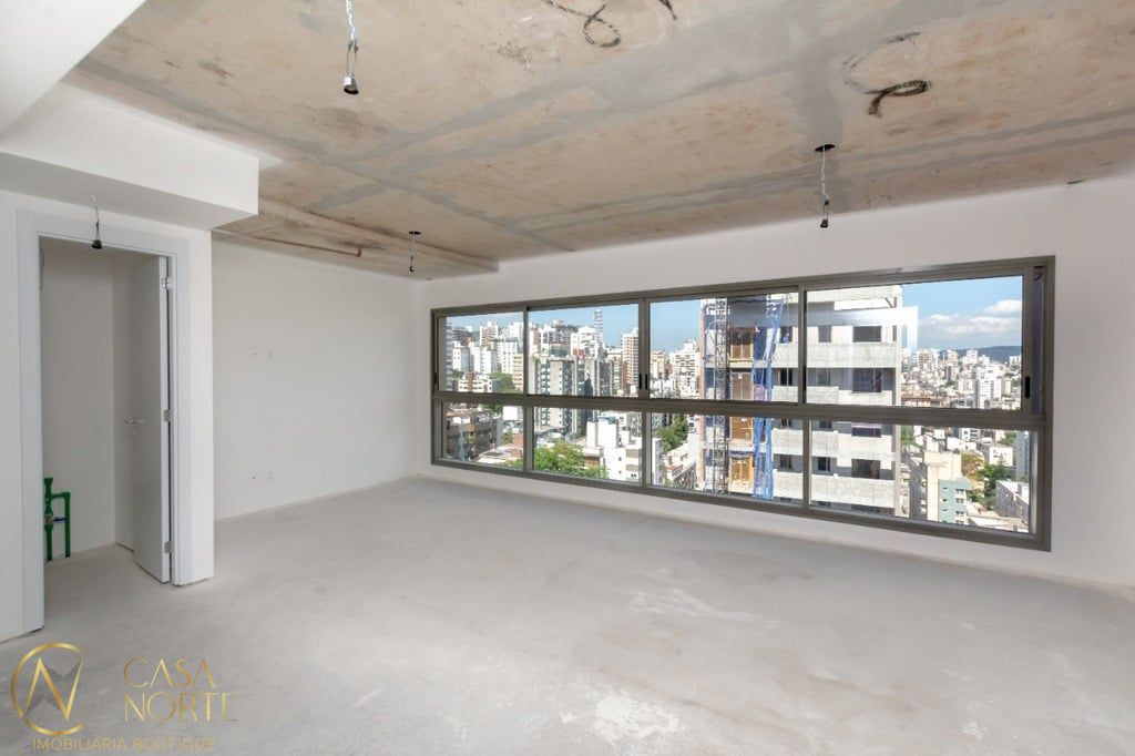 Apartamento à venda com 3 quartos, 116m², 1 suíte, 2 vagas, Rua Santa Cecília no bairro Rio Branco em Porto Alegre