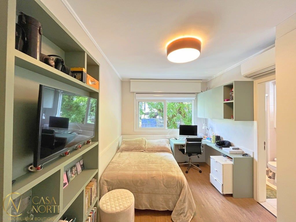 Apartamento à venda com 3 quartos, 170m², 3 suítes, 3 vagas, Lageado no bairro Petrópolis em Porto Alegre