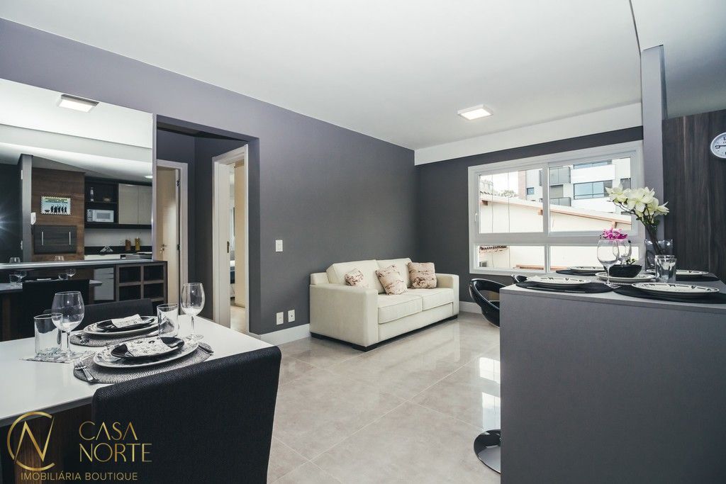 Apartamento à venda com 2 quartos, 67m², 1 suíte, 1 vaga, Monsenhor Veras no bairro Santana em Porto Alegre