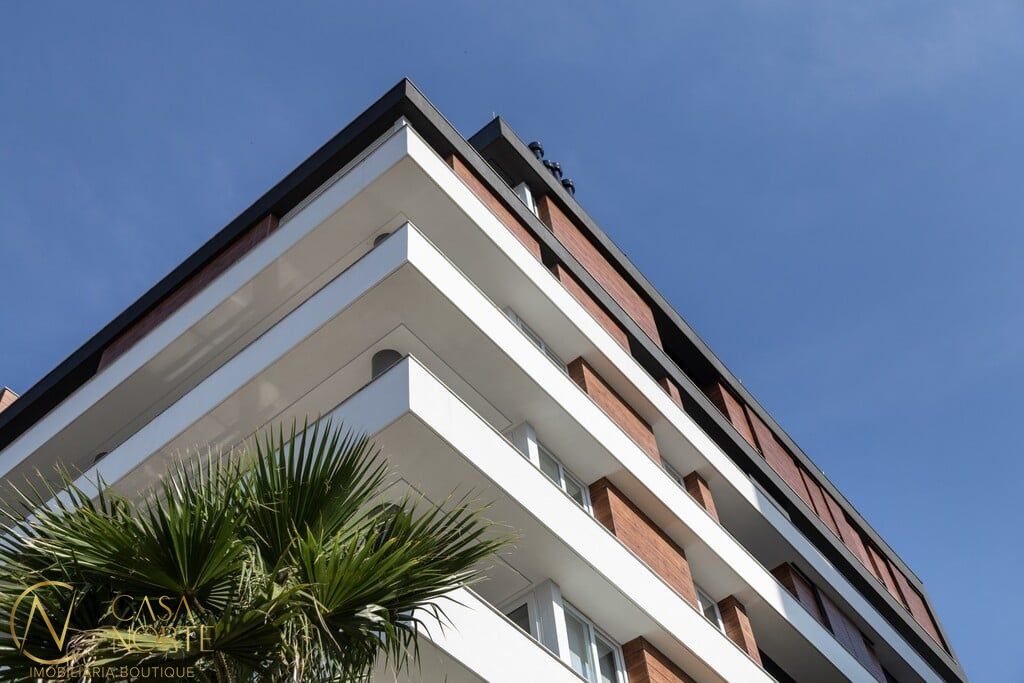 Cobertura à venda com 3 quartos, 177m², 3 suítes, 3 vagas, Barão do Guaíba no bairro Menino Deus em Porto Alegre