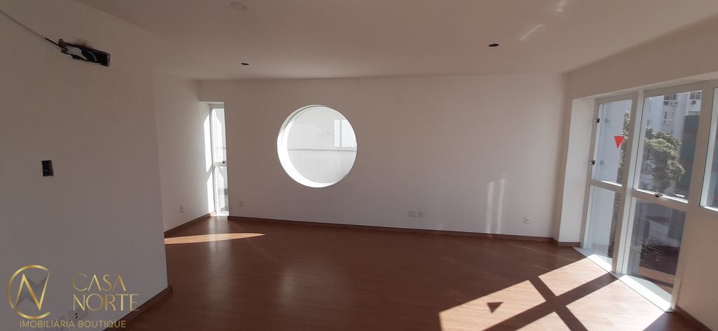 Sala Comercial à venda , 182m², 5 vagas, Visconde do Herval no bairro Menino Deus em Porto Alegre