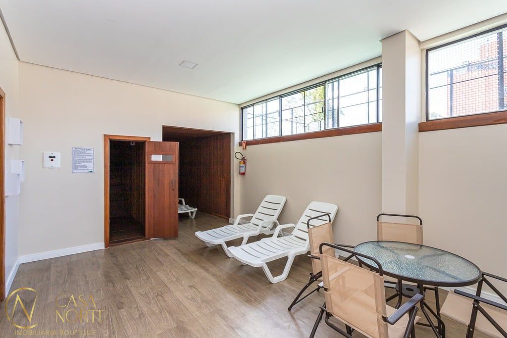 Cobertura à venda com 2 quartos, 162m², 1 suíte, 2 vagas, João Wallig no bairro Chácara das Pedras em Porto Alegre