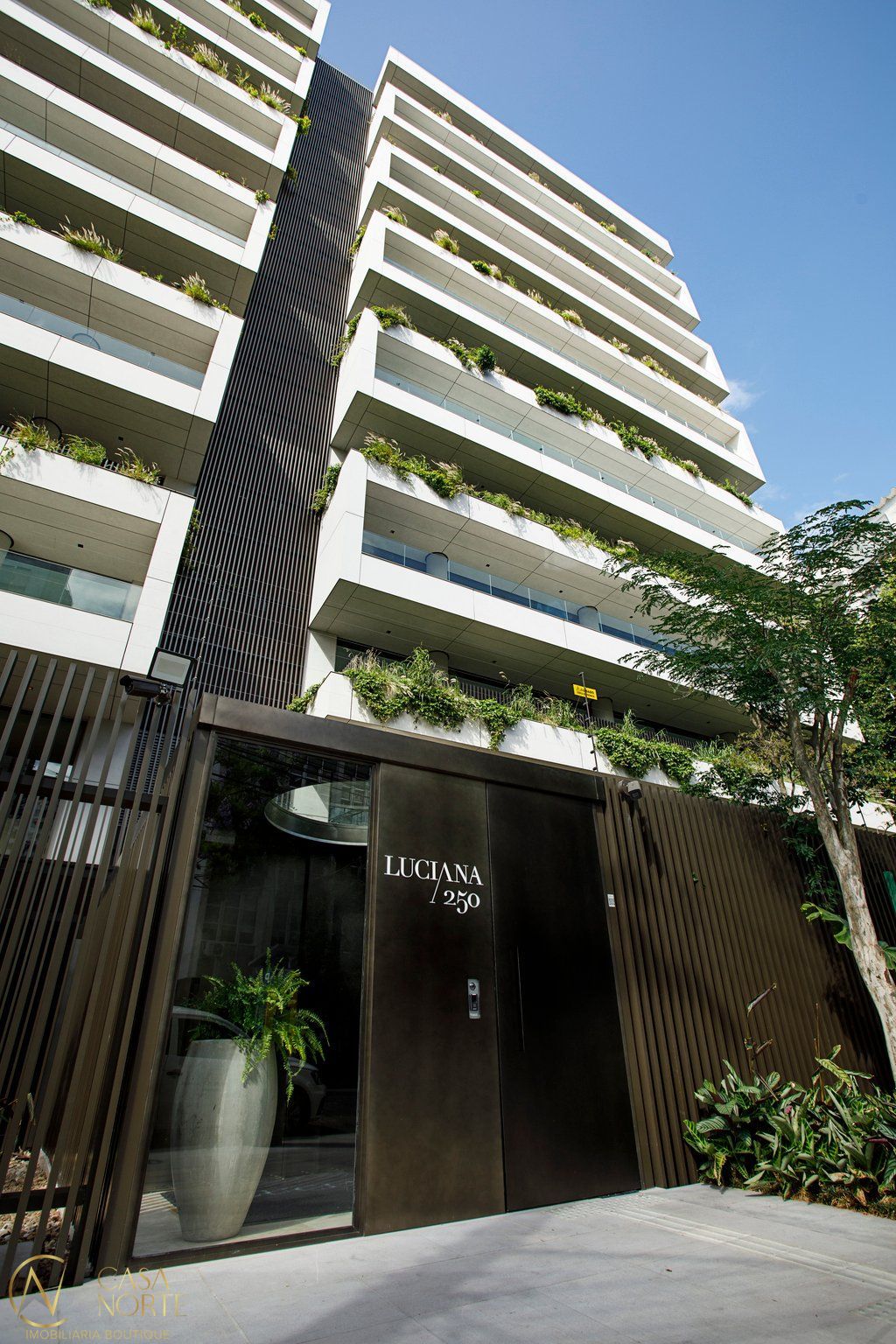 Apartamento à venda com 3 quartos, 387m², 3 suítes, 4 vagas, Luciana de Abreu no bairro Moinhos de Vento em Porto Alegre