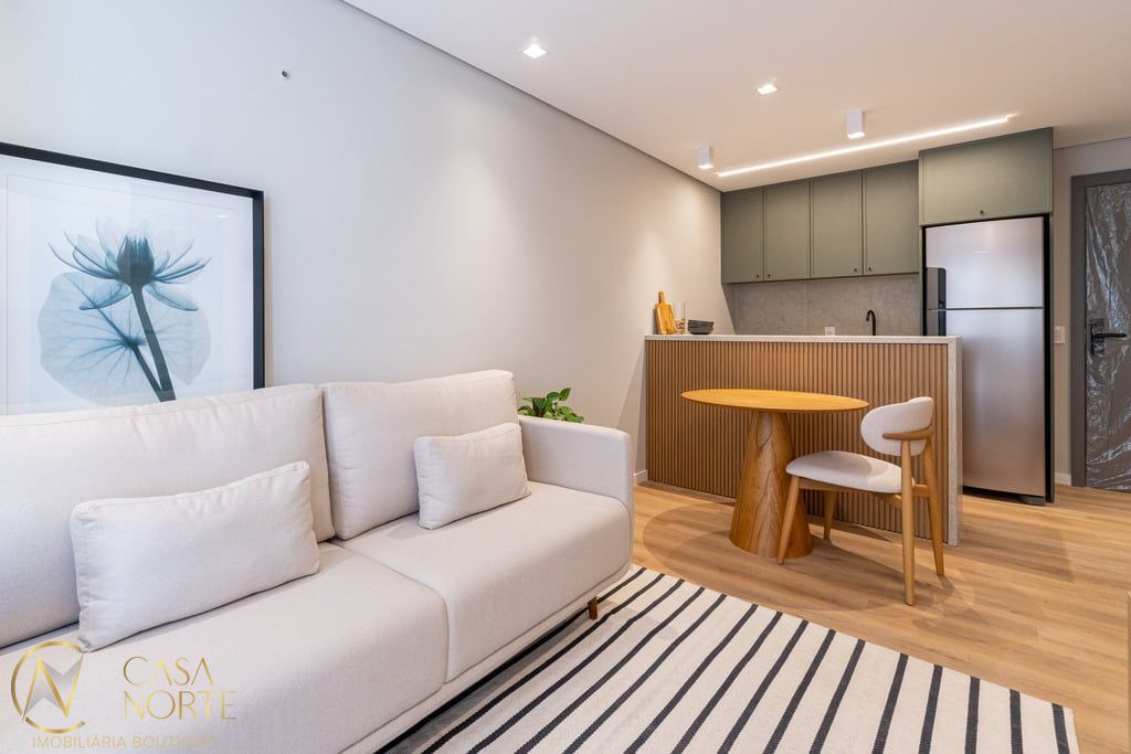 Apartamento à venda com 2 quartos, 58m², 1 suíte, 1 vaga, Tomaz Flores no bairro Independência em Porto Alegre