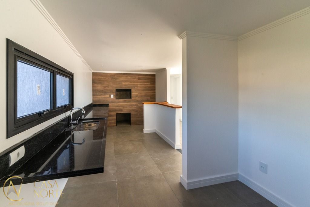 Apartamento à venda com 3 quartos, 107m², 3 suítes, 2 vagas, Costa Lima no bairro Nonoai em Porto Alegre
