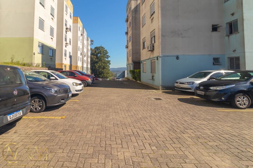 Apartamento à venda com 2 quartos, 40m², 1 vaga, João de Oliveira Remião no bairro Agronomia em Porto Alegre