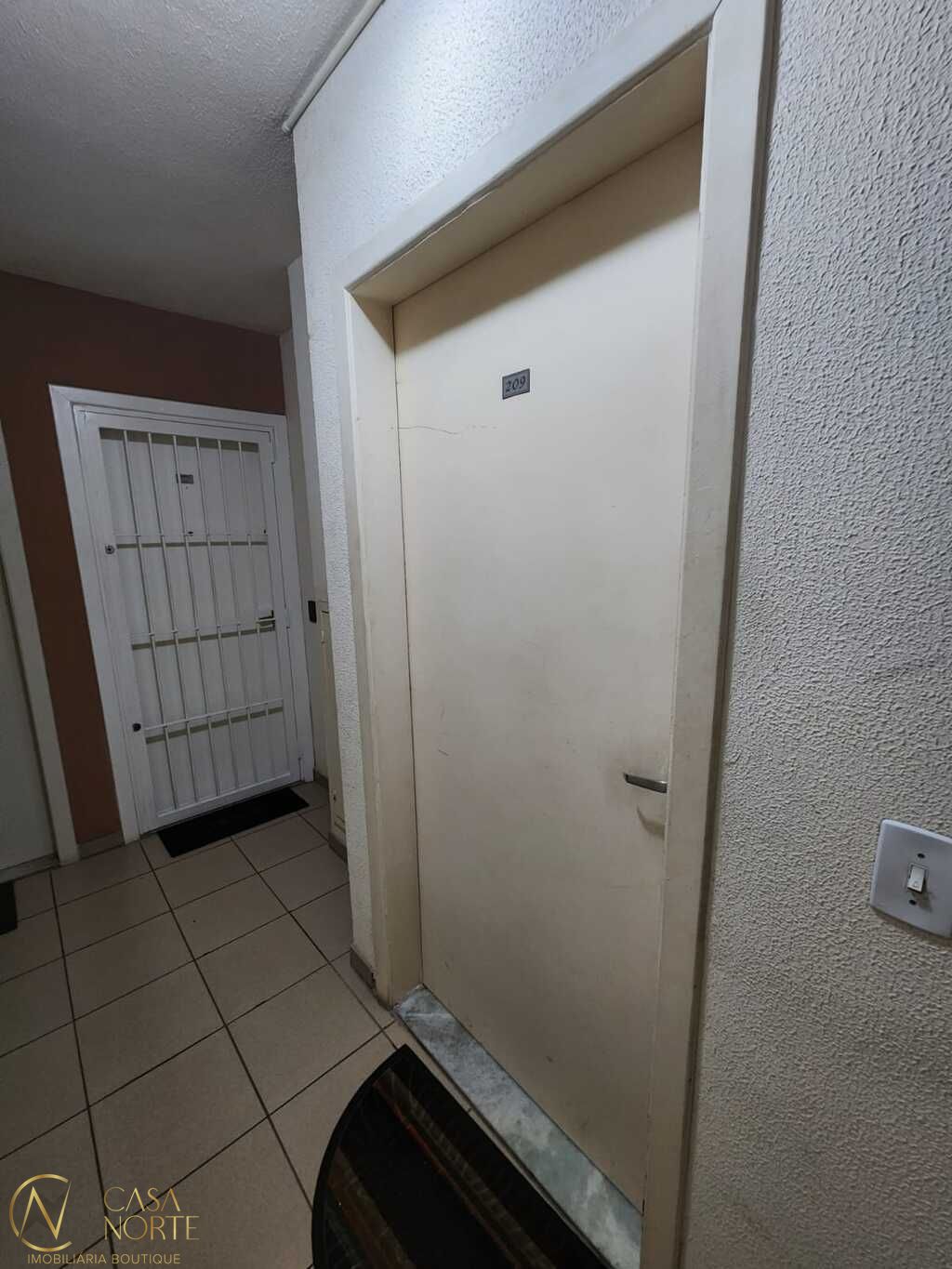 Apartamento à venda com 2 quartos, 52m², 1 suíte, 1 vaga, Tenente Ary Tarrago no bairro Jardim Planalto em Porto Alegre