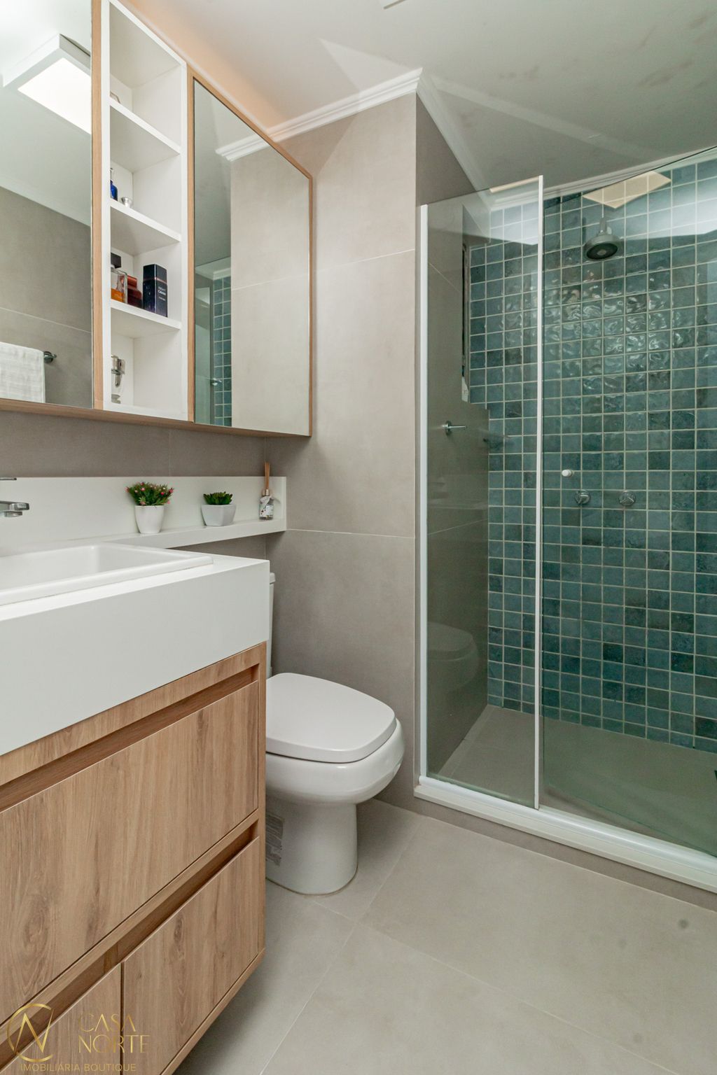 Apartamento à venda com 3 quartos, 78m², 1 vaga, Honório Silveira Dias no bairro Higienópolis em Porto Alegre