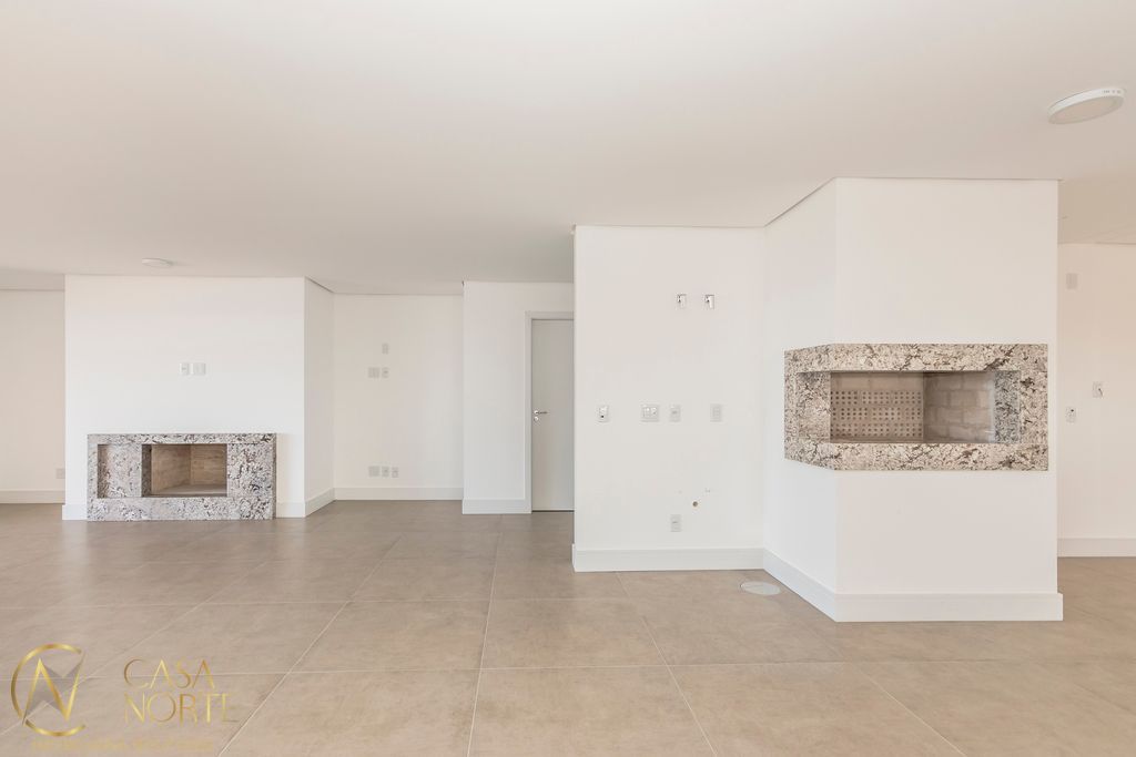 Apartamento Garden à venda com 3 quartos, 346m², 3 suítes, 4 vagas, Maracá no bairro Vila Assunção em Porto Alegre
