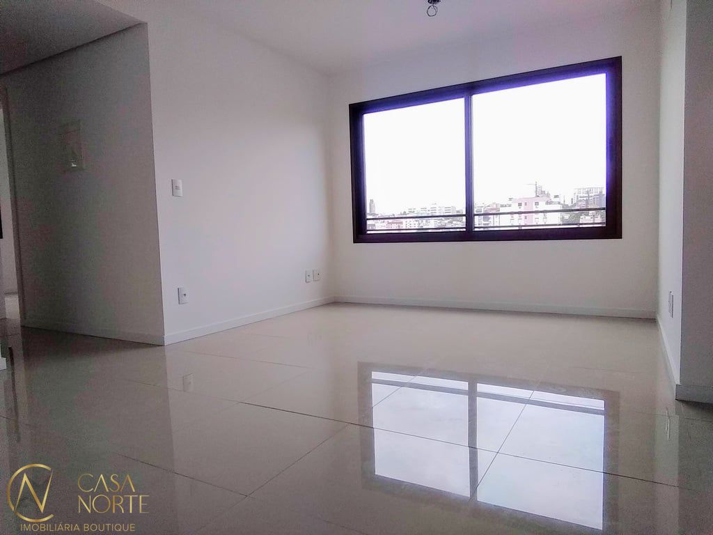 Apartamento à venda com 2 quartos, 59m², 1 suíte, 1 vaga, Luzitana no bairro Higienópolis em Porto Alegre