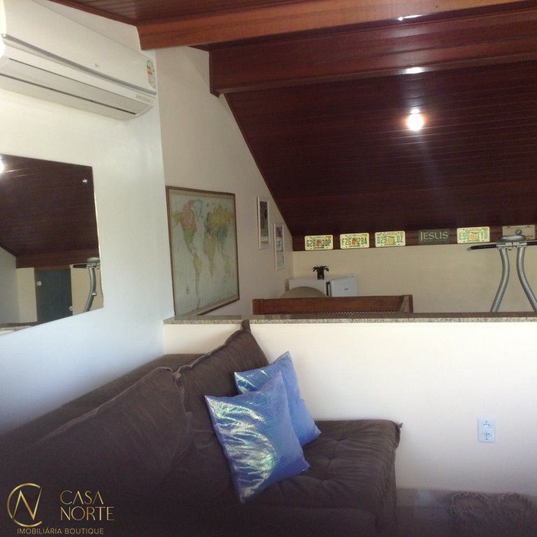 Casa de Condomínio à venda com 3 quartos, 210m², 3 suítes, 1 vaga, Doutor Barcelos no bairro Tristeza em Porto Alegre