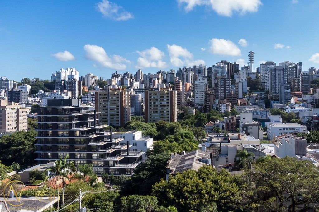 Apartamento Garden à venda com 1 quarto, 71m², 1 vaga, Jaime Teles no bairro Petrópolis em Porto Alegre