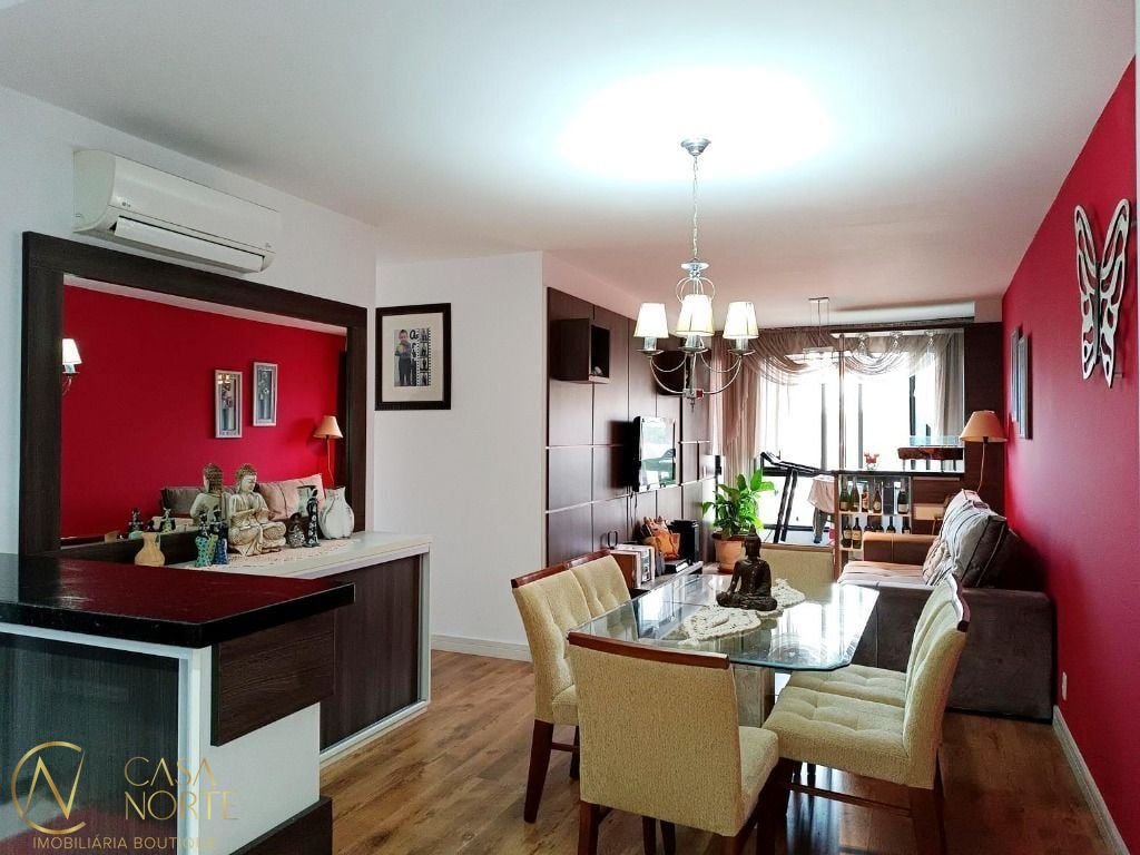 Apartamento à venda com 3 quartos, 84m², 1 suíte, 1 vaga, Ipiranga no bairro Jardim Botânico em Porto Alegre