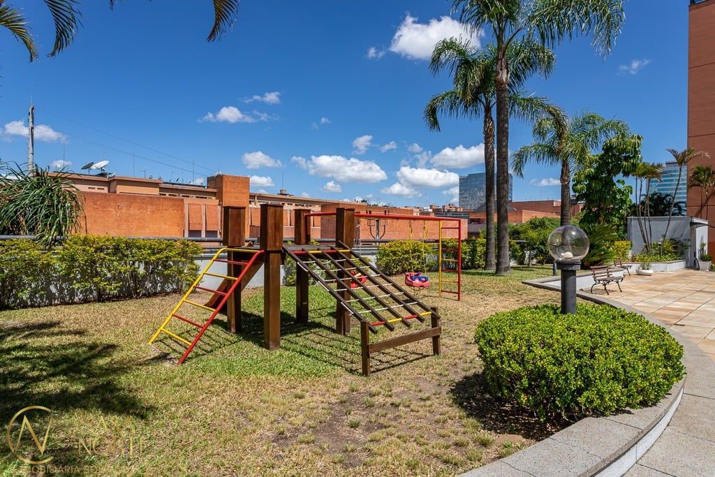 Cobertura à venda com 2 quartos, 162m², 1 suíte, 2 vagas, João Wallig no bairro Chácara das Pedras em Porto Alegre