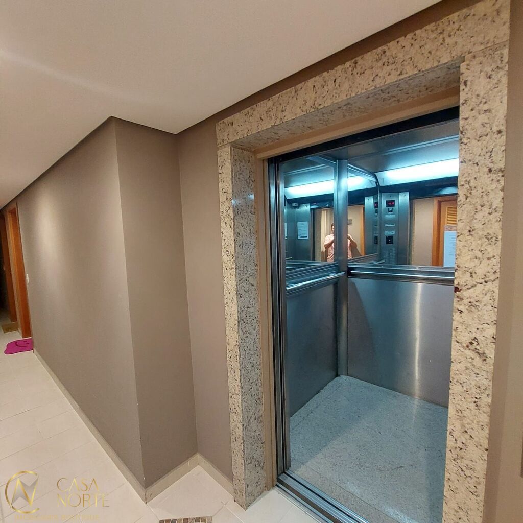 Apartamento à venda com 1 quarto, 44m², 1 vaga, General Lima e Silva no bairro Cidade Baixa em Porto Alegre