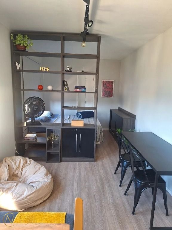 Apartamento à venda com 1 quarto, 32m², Da Azenha no bairro Azenha em Porto Alegre