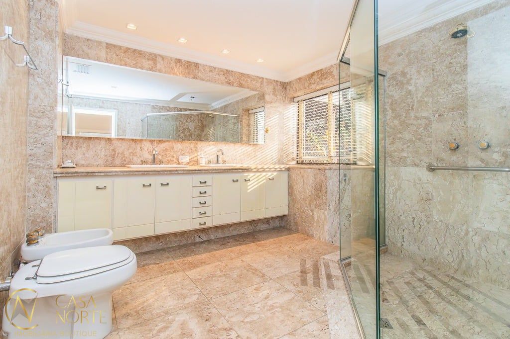 Apartamento à venda com 1 quarto, 309m², 3 suítes, 3 vagas, Artur Rocha no bairro Auxiliadora em Porto Alegre