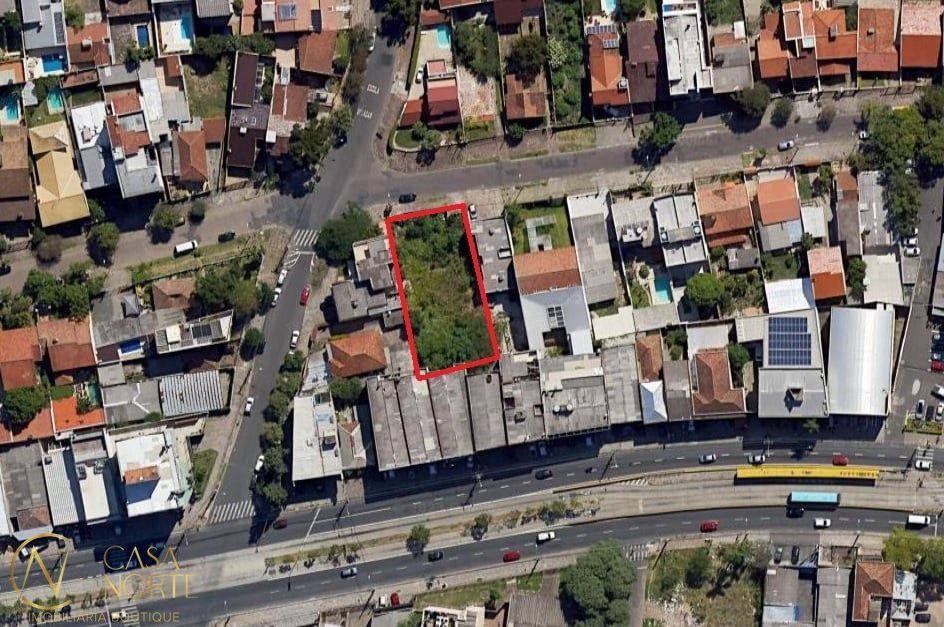 Terreno à venda , 370m², Matias José Bin no bairro Chácara das Pedras em Porto Alegre