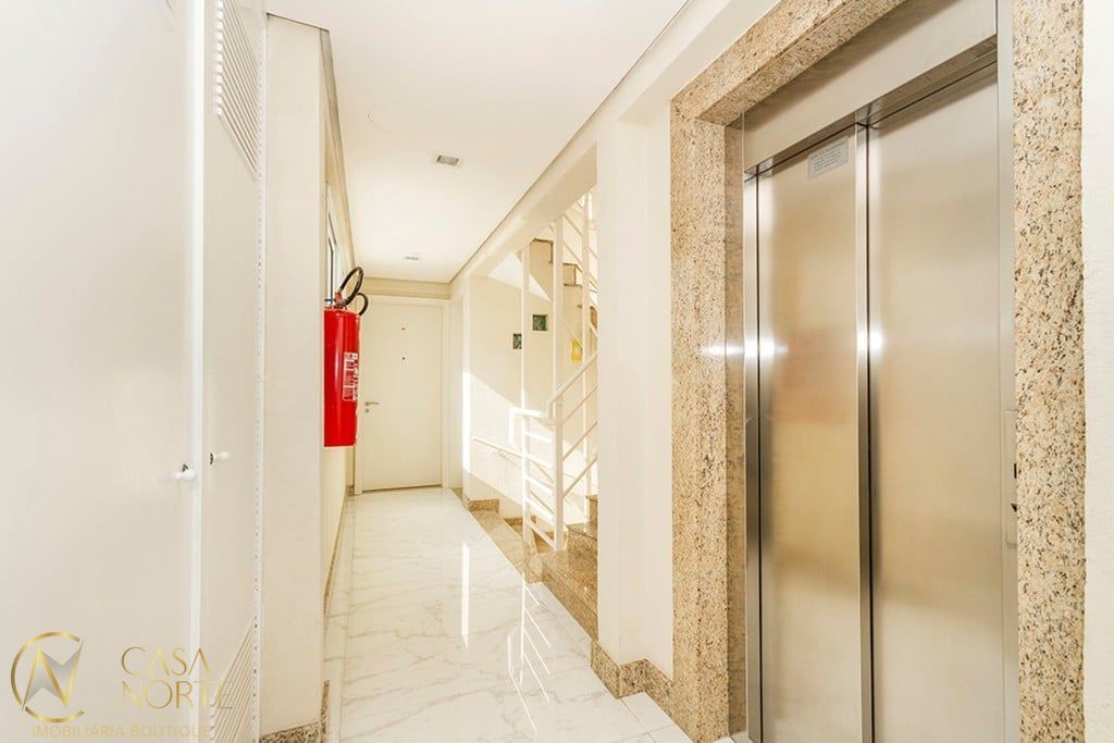 Apartamento Garden à venda com 1 quarto, 61m², 1 vaga, Artur Fabião Carneiro no bairro Passo da Areia em Porto Alegre