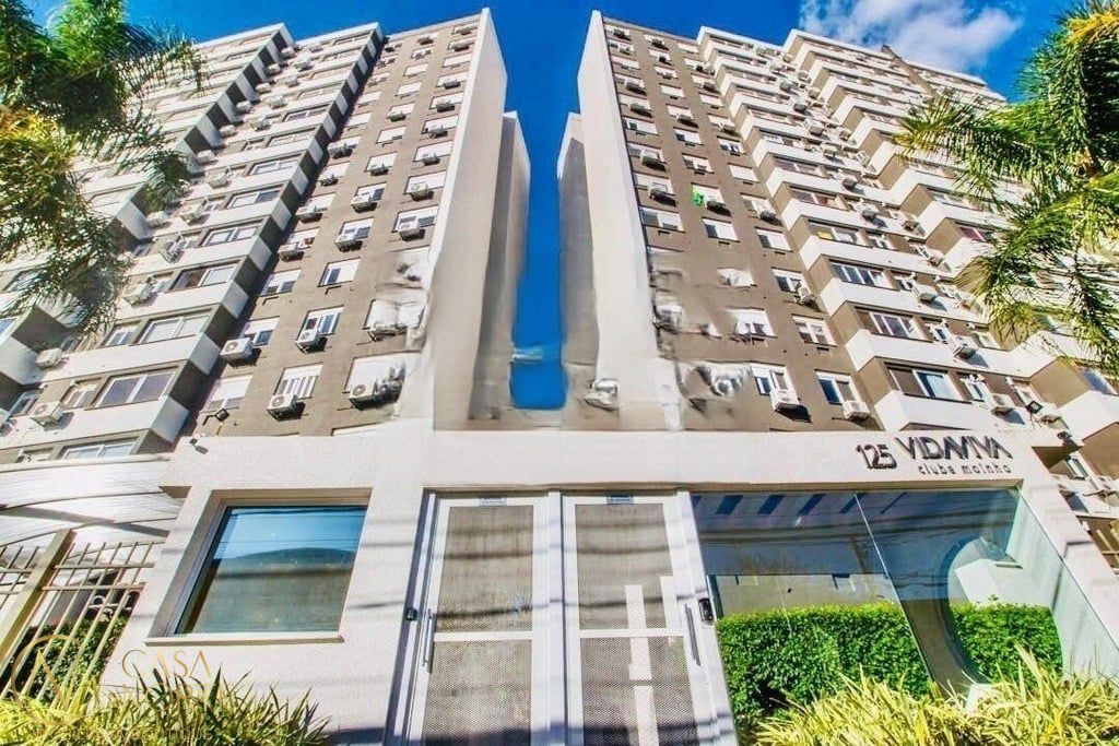 Apartamento à venda com 3 quartos, 72m², 1 suíte, 1 vaga, Augusto Severo no bairro São João em Porto Alegre