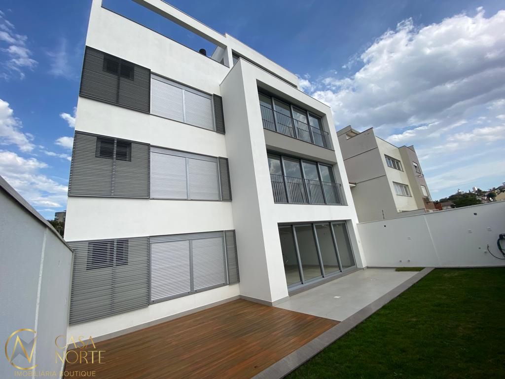 Apartamento à venda com 3 quartos, 123m², 1 suíte, 2 vagas, Miracema no bairro Chácara das Pedras em Porto Alegre