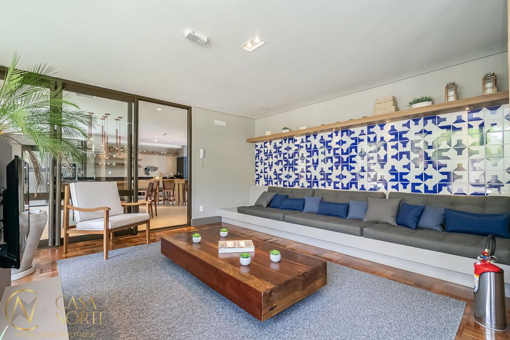 Apartamento à venda com 3 quartos, 110m², 3 suítes, 2 vagas, Almirante Gonçalves no bairro Menino Deus em Porto Alegre
