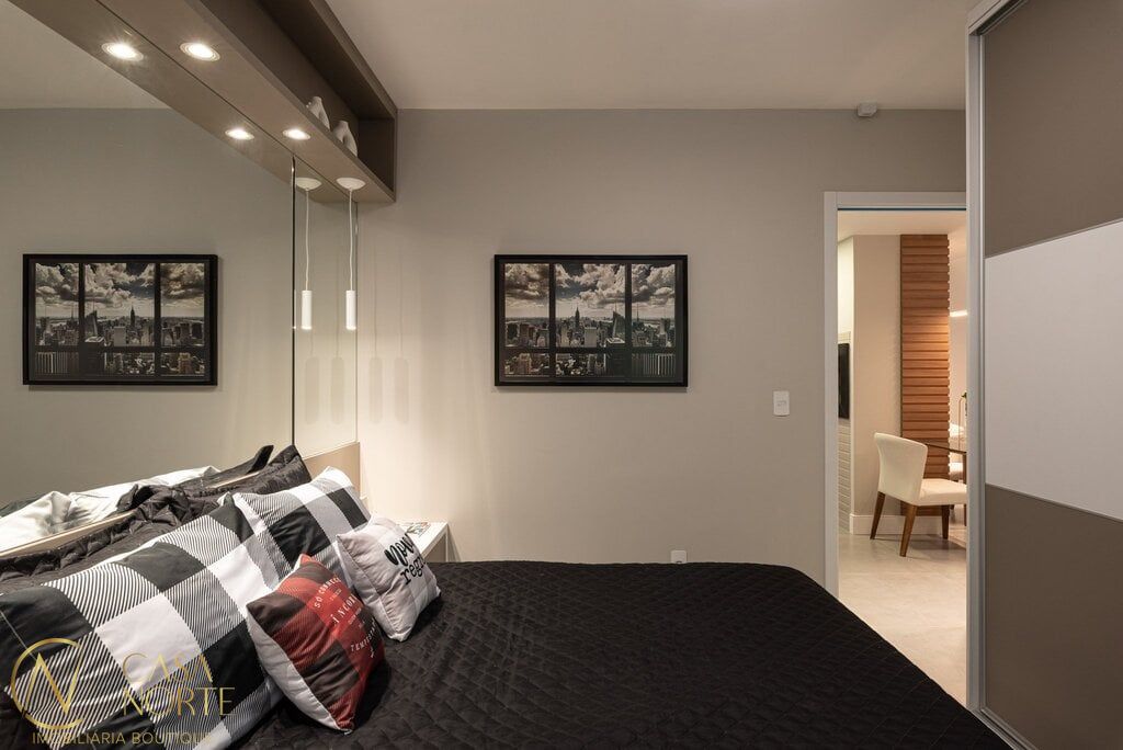 Apartamento à venda com 2 quartos, 44m², João de Oliveira Remião no bairro Agronomia em Porto Alegre