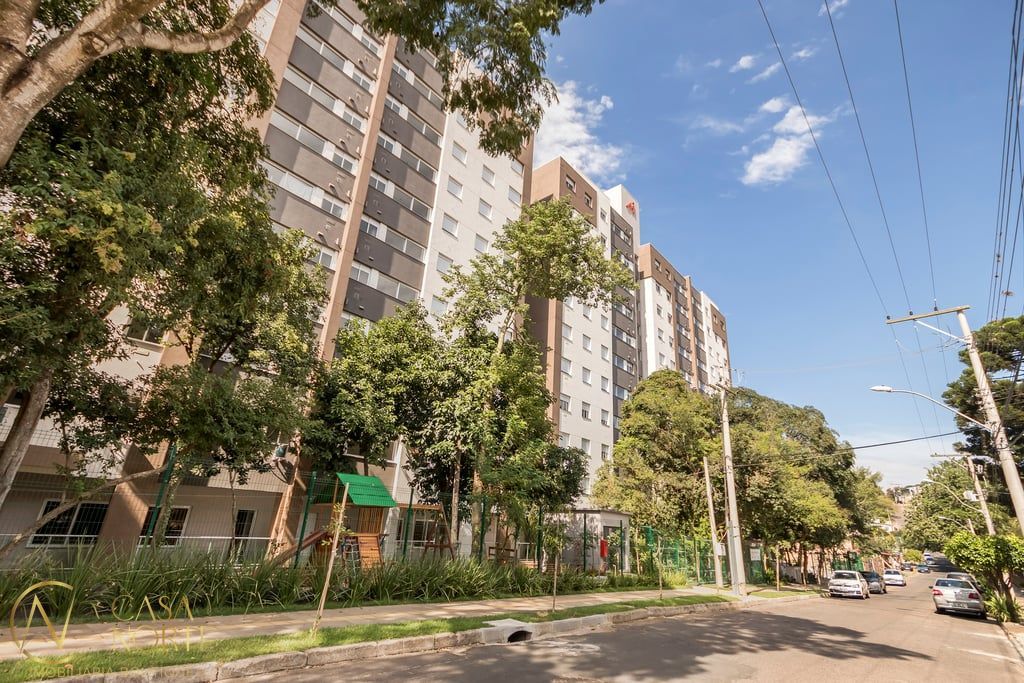 Apartamento à venda com 2 quartos, 57m², 1 suíte, 1 vaga, Joaquim Cruz no bairro Santo Antônio em Porto Alegre
