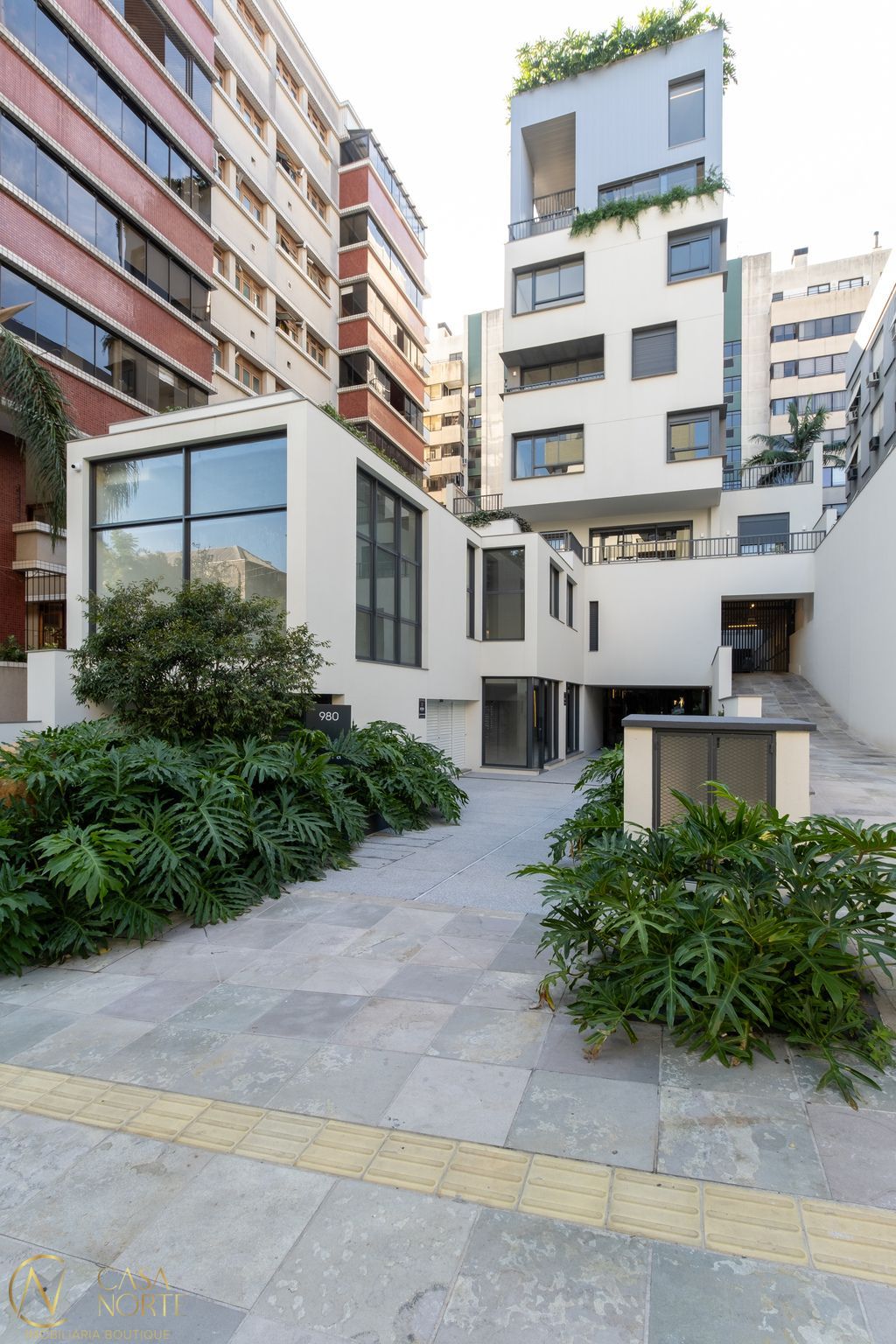 Apartamento à venda com 2 quartos, 87m², 2 suítes, 2 vagas, Coronel Bordini no bairro Auxiliadora em Porto Alegre
