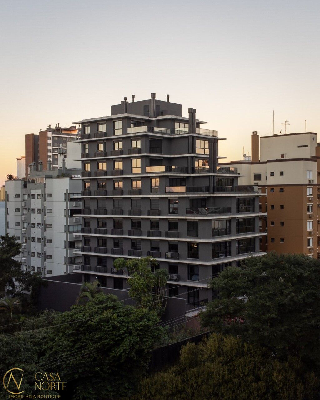 Apartamento Garden à venda com 2 quartos, 192m², 1 suíte, 2 vagas, Francisco Petuco no bairro Boa Vista em Porto Alegre