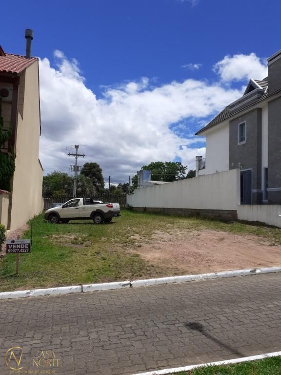 Terreno à venda , 300m², Edgar Pires de Castro no bairro Aberta dos Morros em Porto Alegre