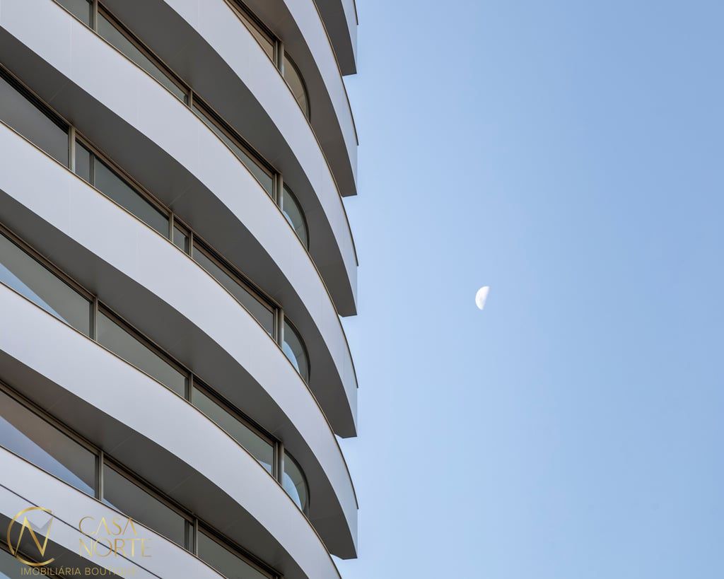 Apartamento à venda com 3 quartos, 164m², 3 suítes, 2 vagas, Engenheiro Adolfo Stern no bairro Bela Vista em Porto Alegre