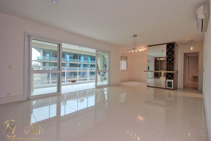 Apartamento à venda com 3 quartos, 165m², 1 suíte, 3 vagas, Antônio Parreiras no bairro Bela Vista em Porto Alegre