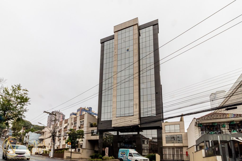 Sala Comercial à venda , 47m², 2 vagas, Ramiro Barcelos no bairro Floresta em Porto Alegre