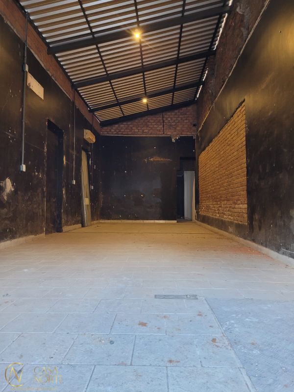 Prédio Residencial à venda , 220m², Azenha no bairro Azenha em Porto Alegre