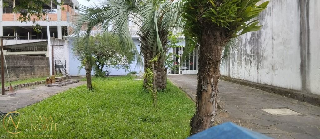 Casa à venda com 2 quartos, 78m², 6 vagas, Alberto Silva no bairro Vila Ipiranga em Porto Alegre