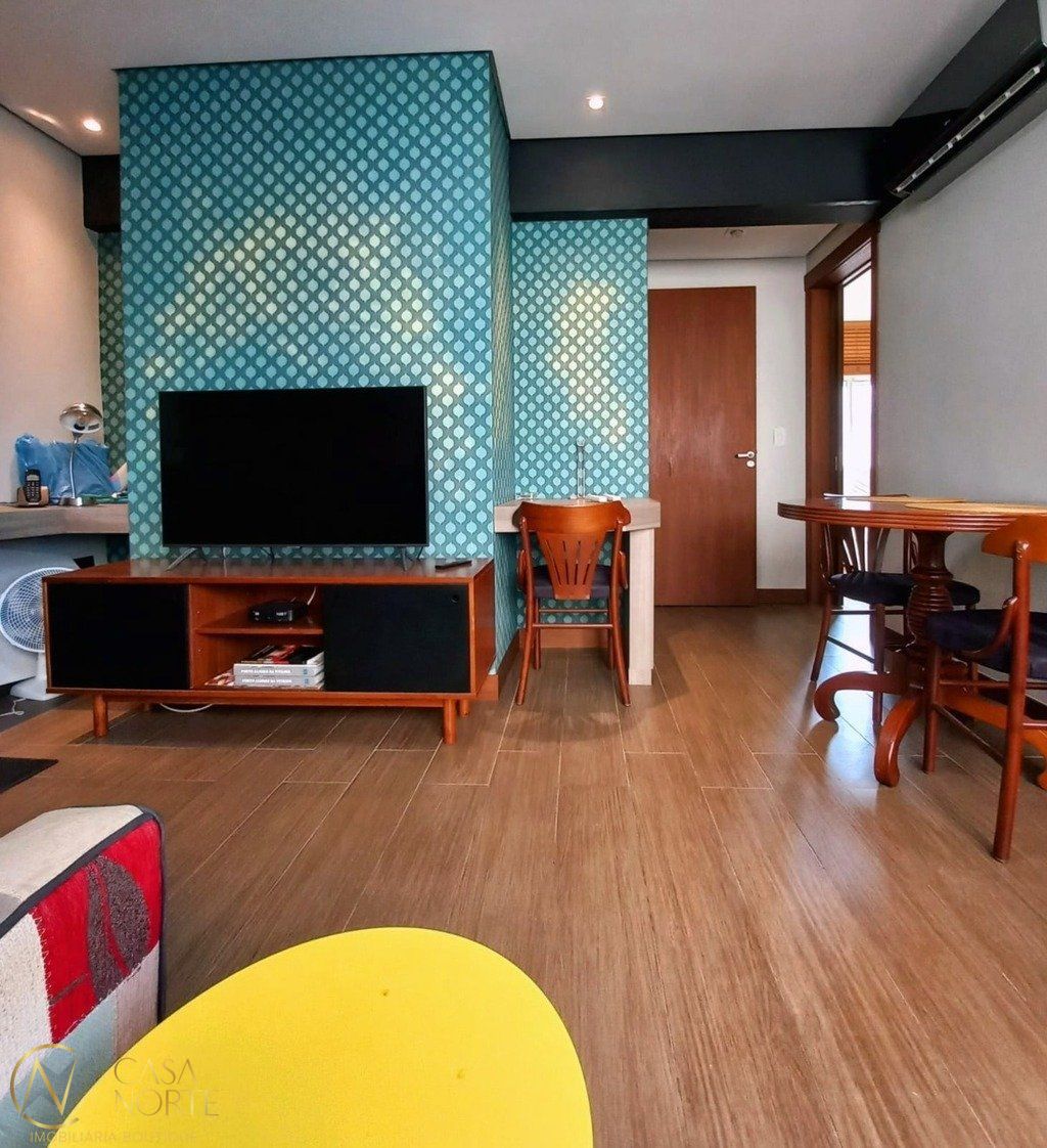 Apartamento à venda com 2 quartos, 49m², 2 suítes, 2 vagas, Doutor Timóteo no bairro Moinhos de Vento em Porto Alegre