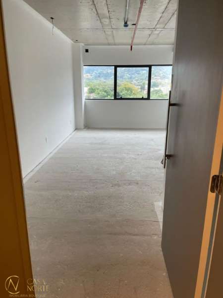 Sala Comercial à venda , 34m², Teresópoli no bairro Teresópolis em Porto Alegre