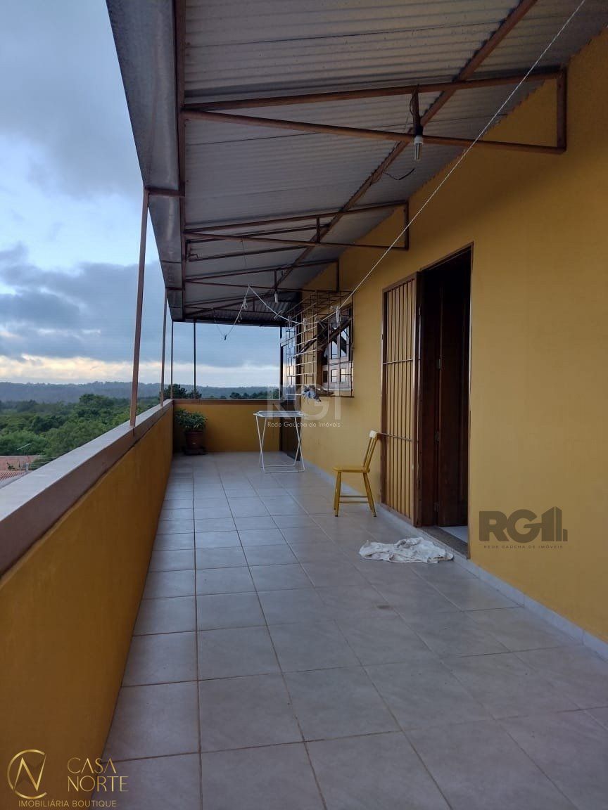 Casa à venda com 2 quartos, 0m², 2 suítes, 3 vagas, Rua Dolores Duran no bairro Lomba do Pinheiro em Porto Alegre