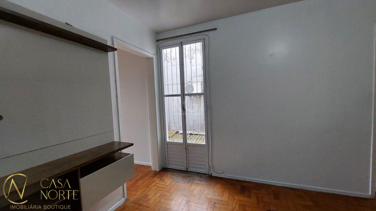 Apartamento à venda com 1 quarto, 57m², Rua Vigia no bairro Vila Ipiranga em Porto Alegre