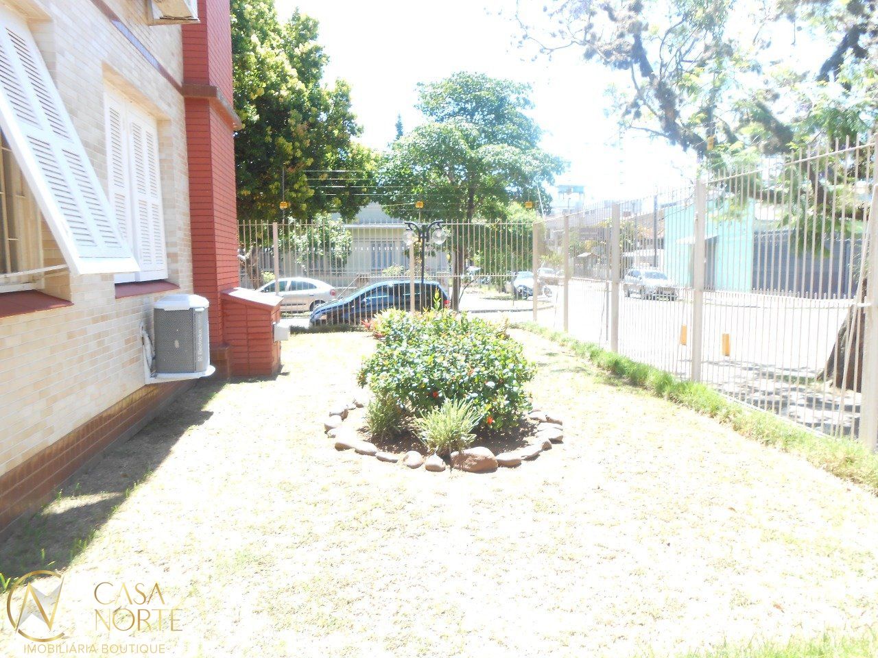 Apartamento à venda com 2 quartos, 60m², Rua Buarque de Macedo no bairro São Geraldo em Porto Alegre