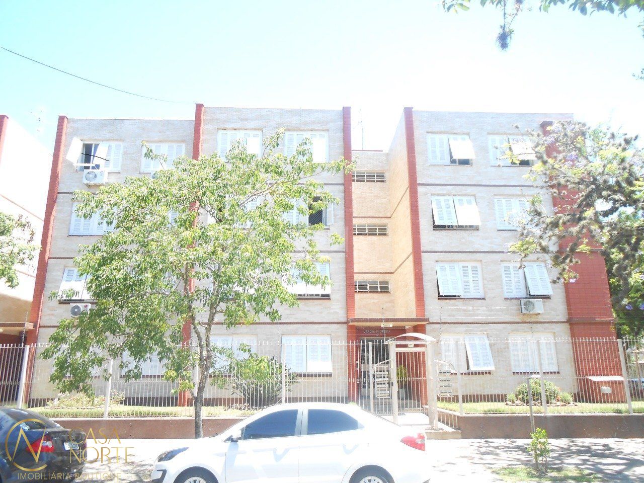 Apartamento à venda com 2 quartos, 60m², Rua Buarque de Macedo no bairro São Geraldo em Porto Alegre