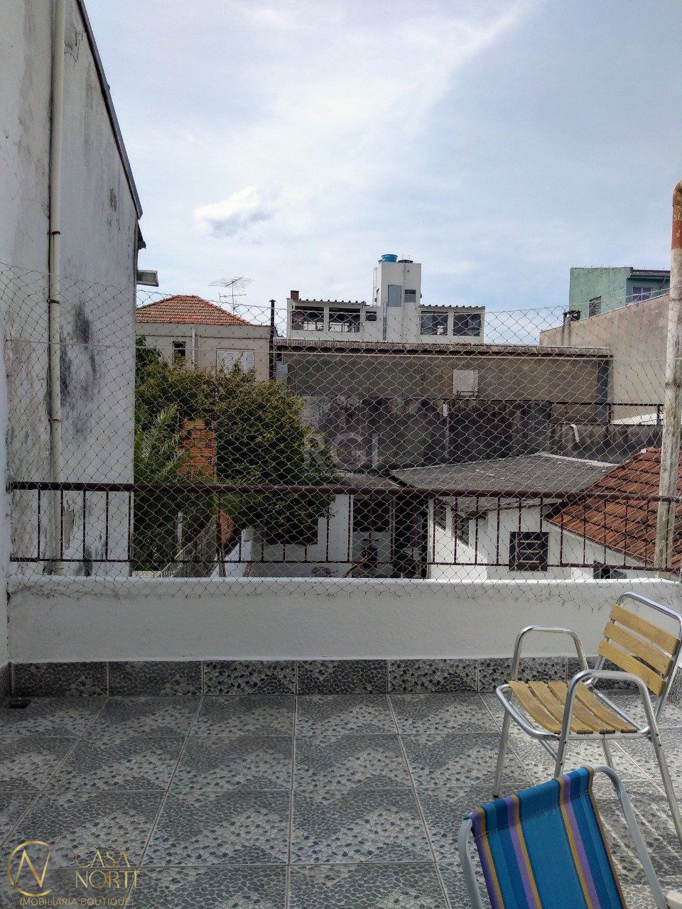 Casa à venda com 3 quartos, 400m², 2 suítes, 2 vagas, Rua Almirante Barroso no bairro Floresta em Porto Alegre