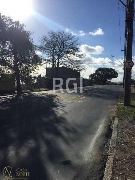 Terreno à venda  com 611m², Avenida Saturnino de Brito no bairro Vila Jardim em Porto Alegre
