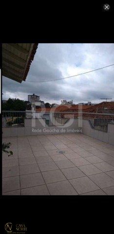 Cobertura à venda com 3 quartos, 156m², 1 suíte, 2 vagas, Rua Aparício Mariense no bairro Passo da Areia em Porto Alegre