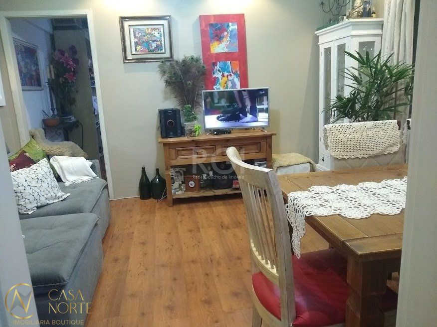 Apartamento à venda com 1 quarto, 37m², 1 vaga, Rua Albion no bairro Partenon em Porto Alegre